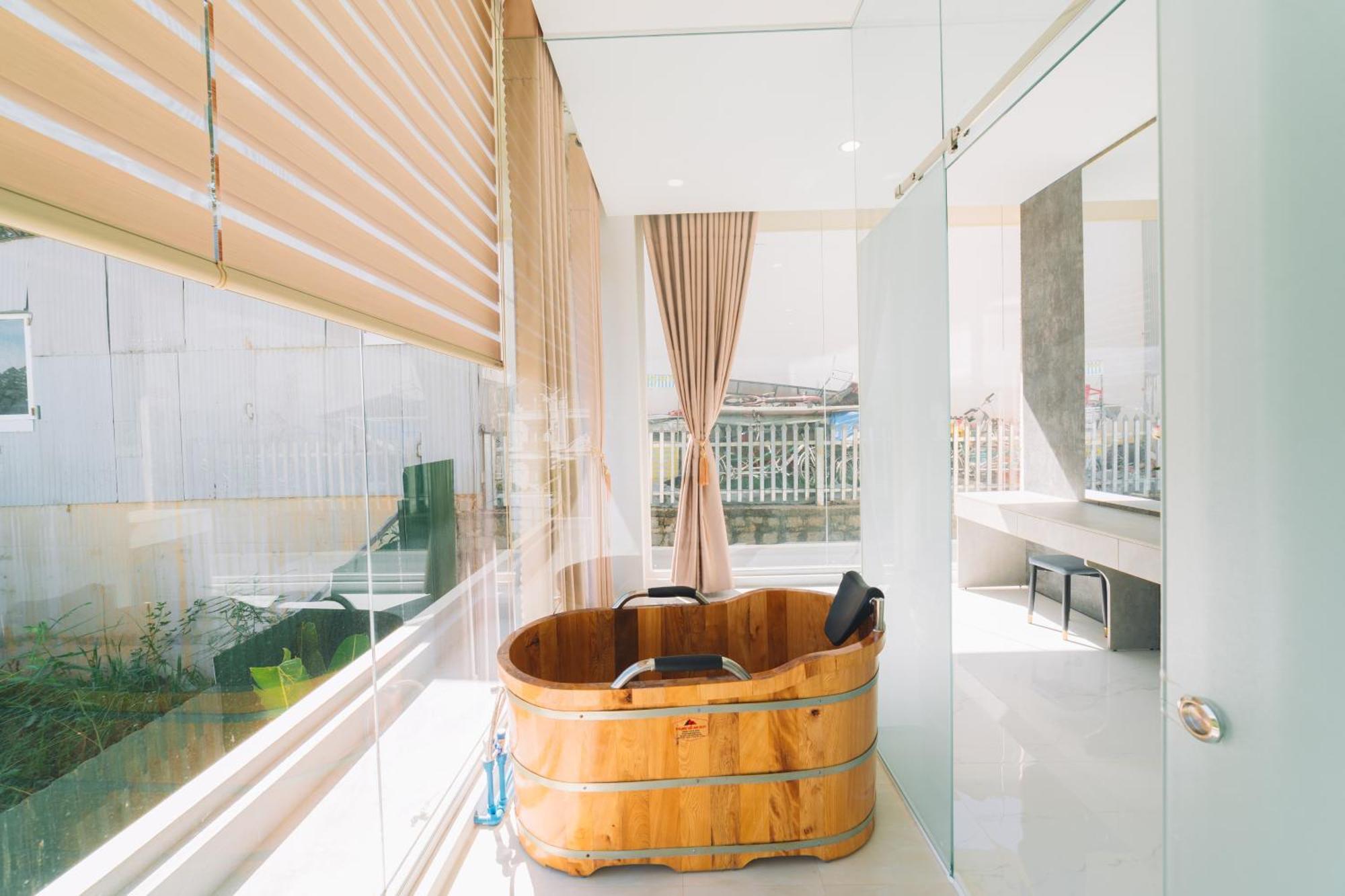 Quy Tai Premium Hotel 달랏 외부 사진