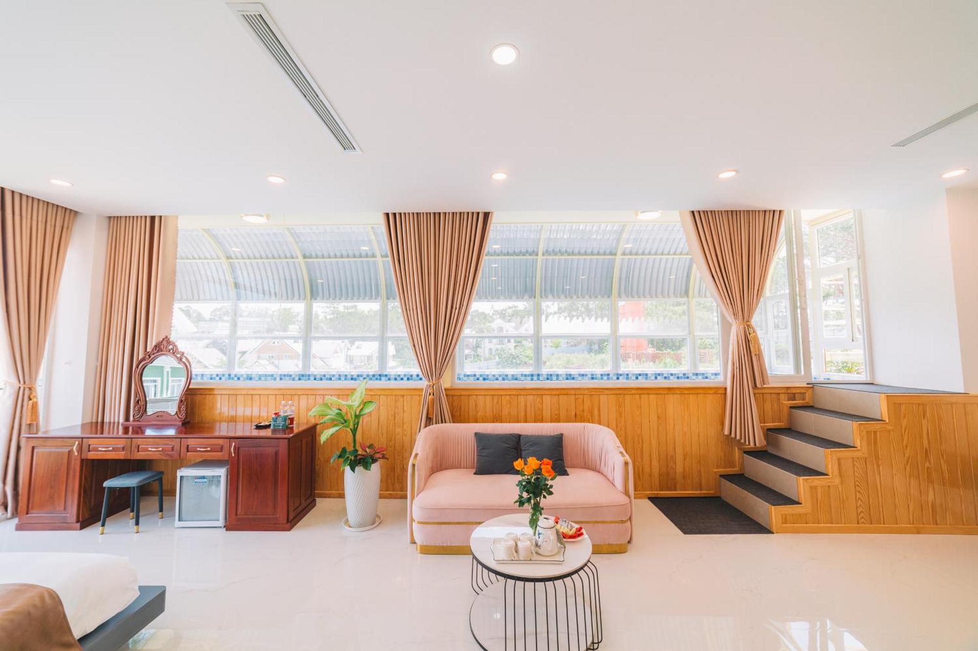 Quy Tai Premium Hotel 달랏 외부 사진