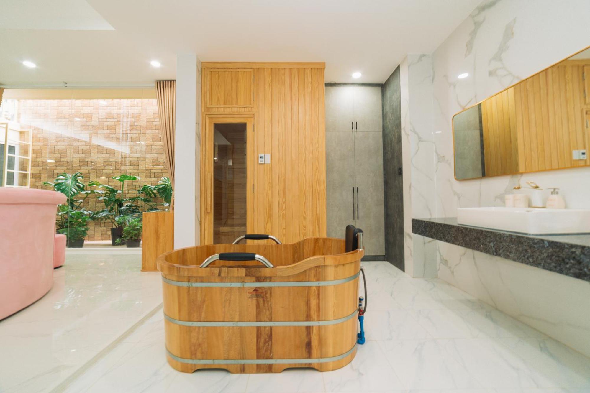 Quy Tai Premium Hotel 달랏 외부 사진